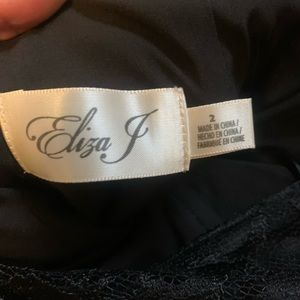 Eliza J Size 2 Midi dress